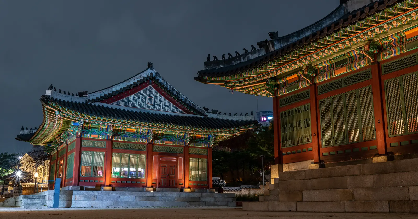 귀궁 팔척귀: 거대한 공포의 상징